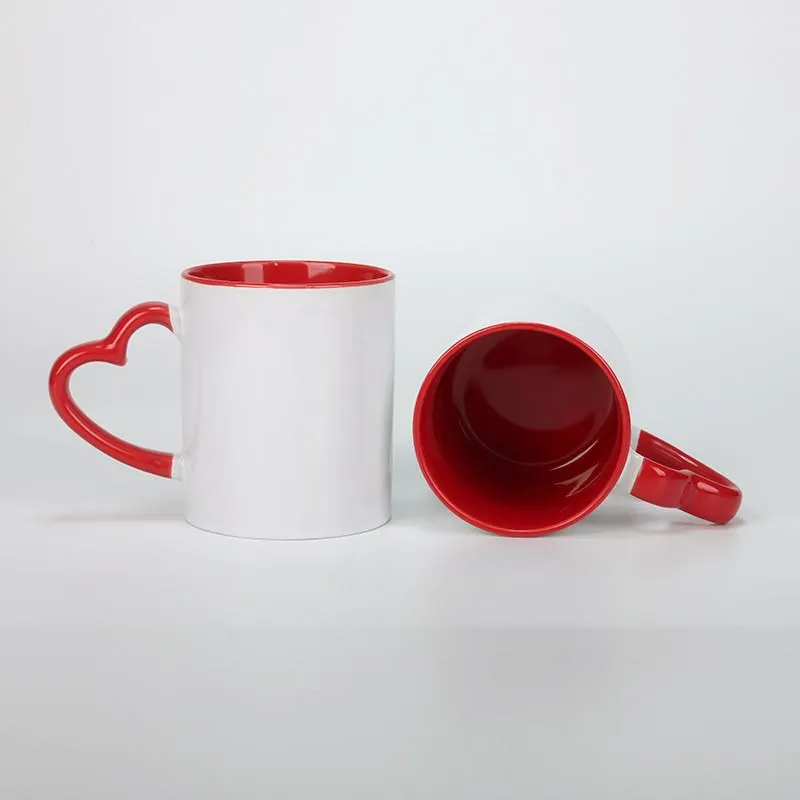 mug personnalisé avec anse en coeur